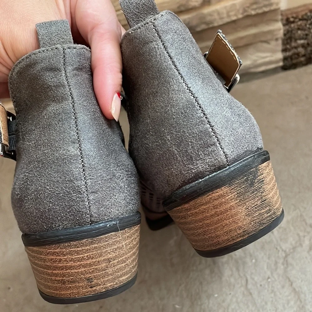 DayTrip booties
